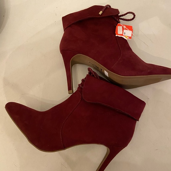 Dolcetta burgundy ankle boots NEW - Picture 4 of 7